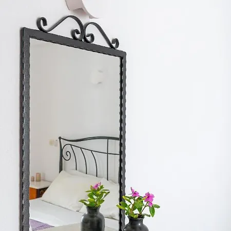 Sofia Apartments By The Sea Hotel apartamentowy *